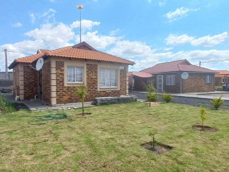 3 Bedroom Property for Sale in Seraleng North West